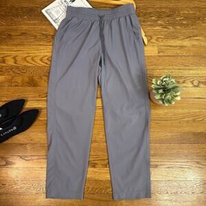 Gap Fit Gray High Rise Elastic Waist Activewear Pants